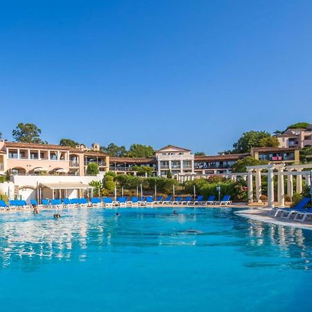Residence Pierre & Vacances Les Parcs De Гримо Екстер'єр фото