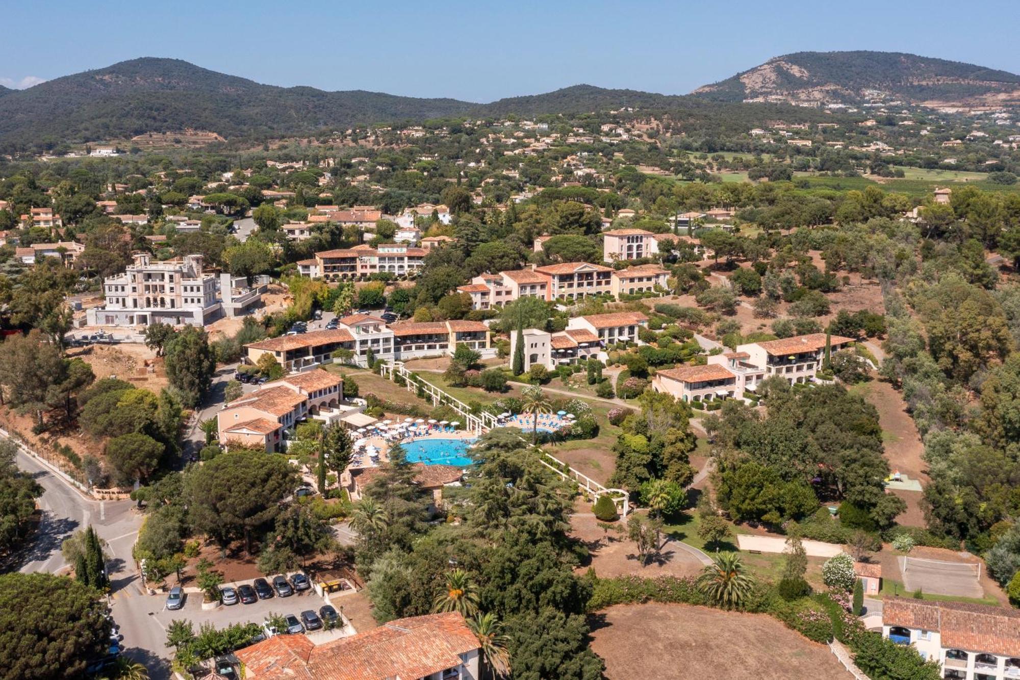 Residence Pierre & Vacances Les Parcs De Гримо Екстер'єр фото