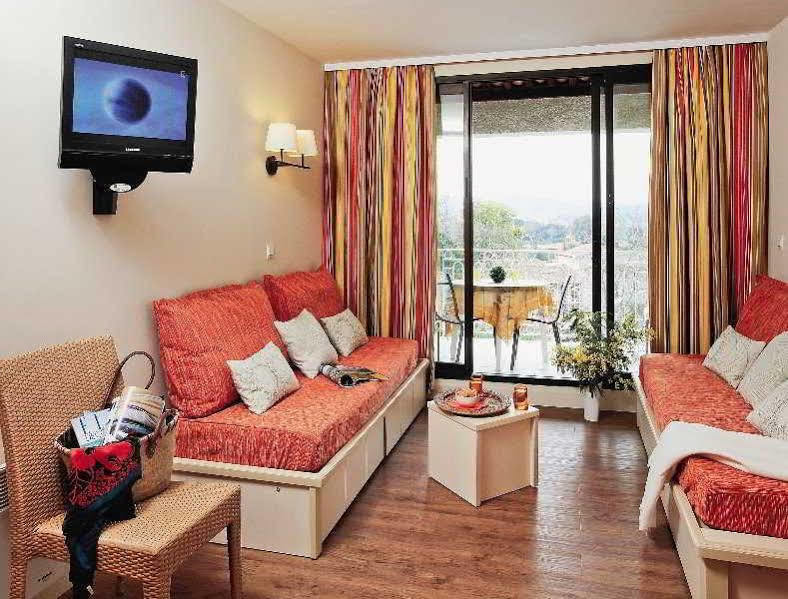Residence Pierre & Vacances Les Parcs De Гримо Екстер'єр фото